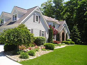 Landscapers and Lawncare Services in Linden, TN